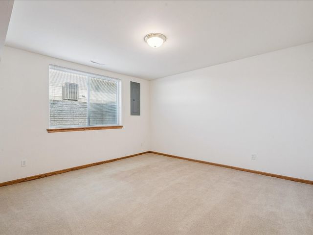 2161 Agate Street, Marion, IA 52302