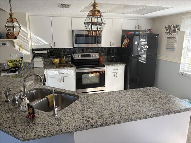 5338 SPANISH TRAIL, Holiday, FL 34690