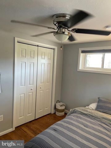 46 W GOVERNOR RD, Hershey, PA 17033