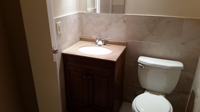 5323 NW 27th Street B4, Lauderhill, FL 33313