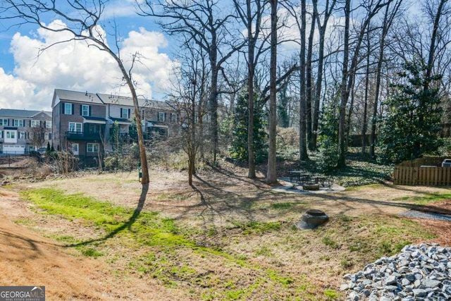 445 N Sessions Street NW 1102, Marietta, GA 30060