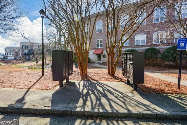 445 N Sessions Street NW 1102, Marietta, GA 30060