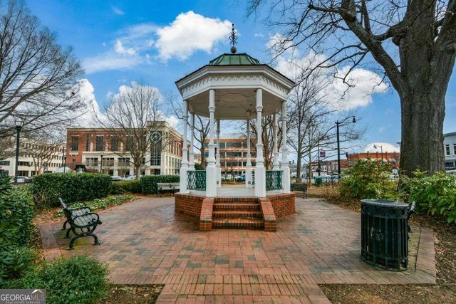 445 N Sessions Street NW 1102, Marietta, GA 30060