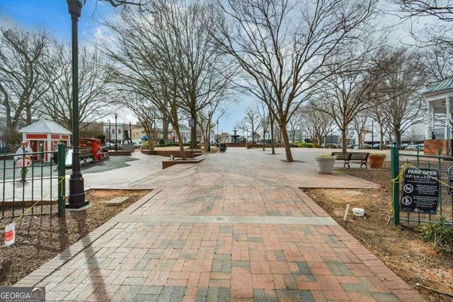 445 N Sessions Street NW 1102, Marietta, GA 30060