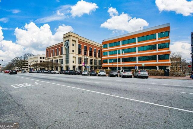 445 N Sessions Street NW 1102, Marietta, GA 30060