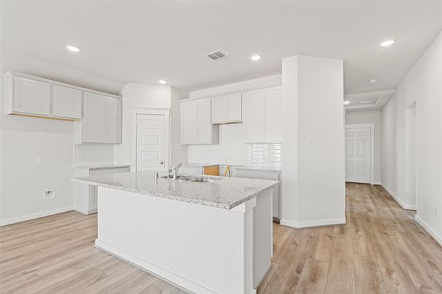 11746 Airspeed Drive, Conroe, TX 77303