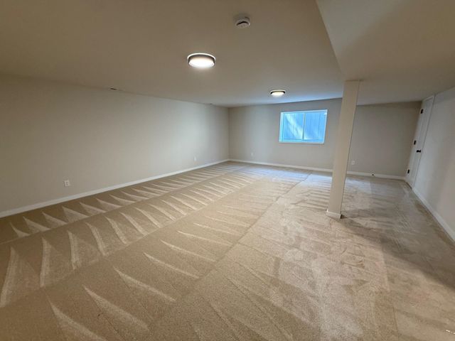 4420 S Willow Ln, Spokane, WA 99216