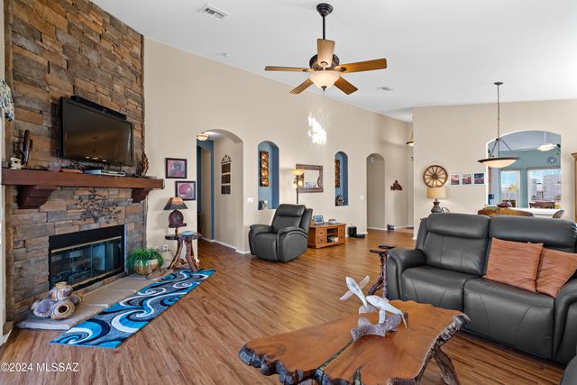 374 Camino A Las Casitas, Rio Rico, AZ 85648