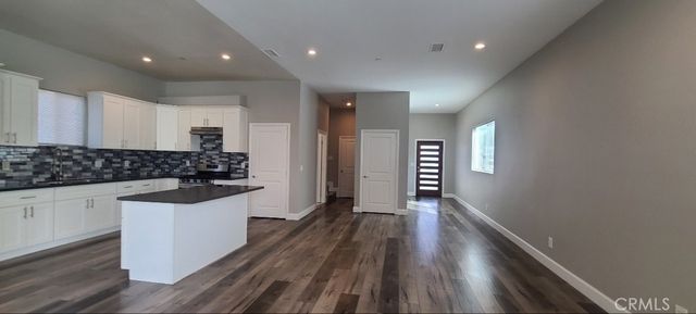 866 E 46th, Los Angeles, CA 90011