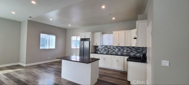 866 E 46th, Los Angeles, CA 90011