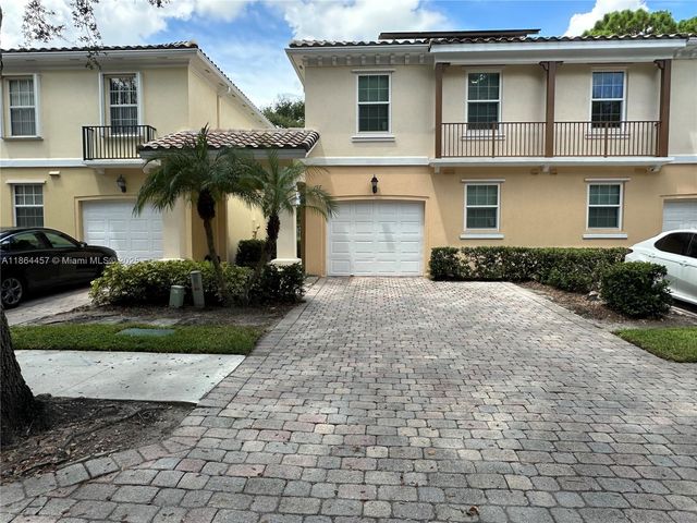 197 E Santa Barbara Way, Palm Beach Gardens, FL 33410