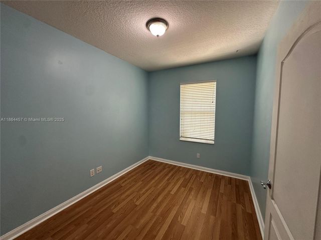 197 E Santa Barbara Way, Palm Beach Gardens, FL 33410