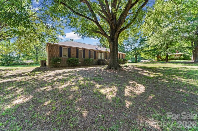 14424 E Rocky River Road, Davidson, NC 28036