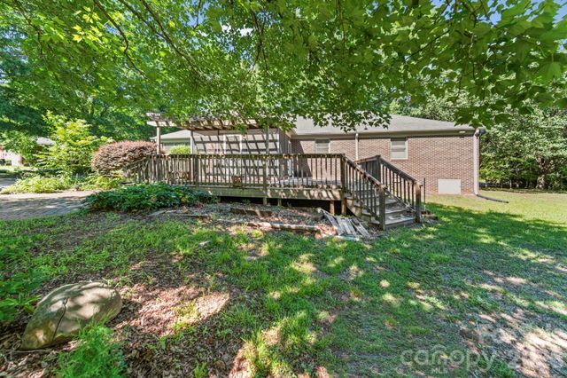 14424 E Rocky River Road, Davidson, NC 28036