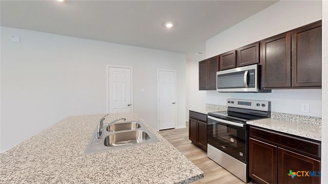 6801 Gilbert Drive, Killeen, TX 76549