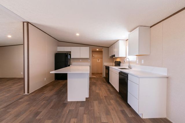 149 Glorieta Street, Moriarty, NM 87035