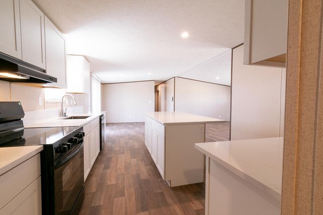 149 Glorieta Street, Moriarty, NM 87035