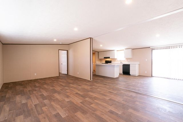 149 Glorieta Street, Moriarty, NM 87035