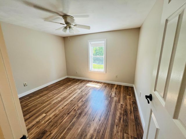 41 N Lake Drive NE, Newark, OH 43055
