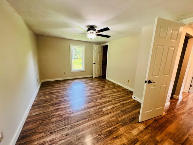 41 N Lake Drive NE, Newark, OH 43055