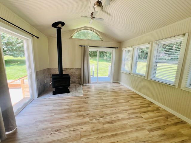 41 N Lake Drive NE, Newark, OH 43055