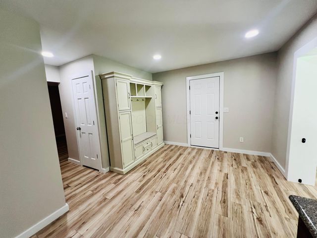 41 N Lake Drive NE, Newark, OH 43055