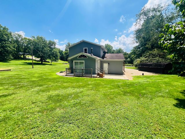 41 N Lake Drive NE, Newark, OH 43055