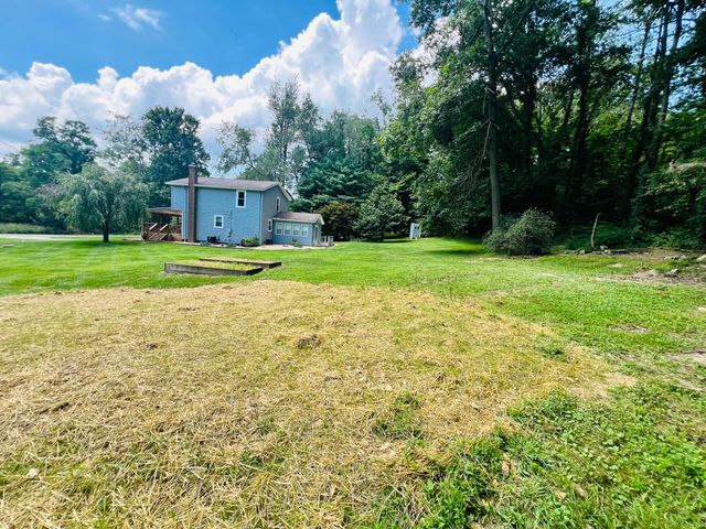 41 N Lake Drive NE, Newark, OH 43055