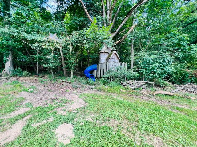 41 N Lake Drive NE, Newark, OH 43055