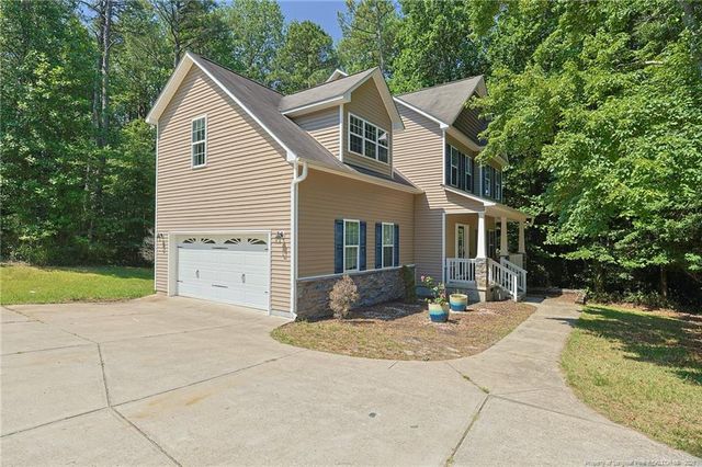 436 Stone Cross Drive, Spring Lake, NC 28390