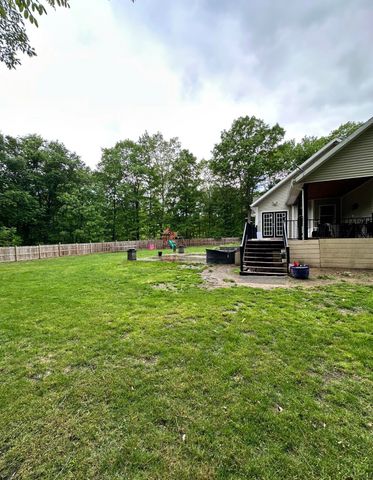 293 Sullivan Road, Peru, NY 12972