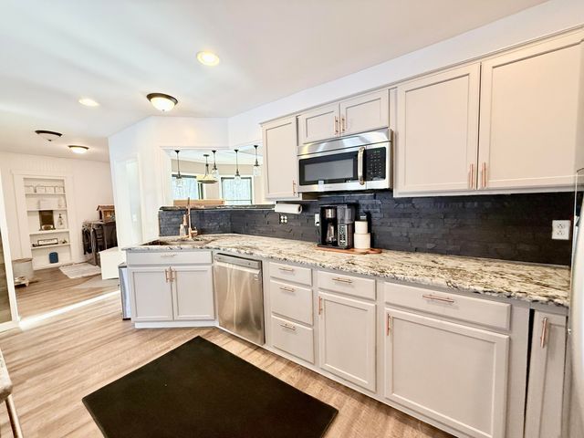 293 Sullivan Road, Peru, NY 12972