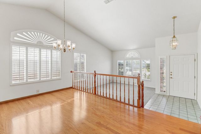 8436 Cutler Way, Sacramento, CA 95828