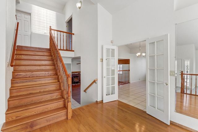 8436 Cutler Way, Sacramento, CA 95828