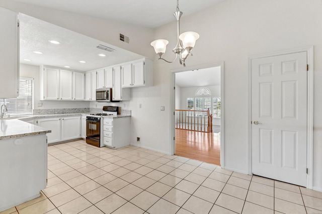 8436 Cutler Way, Sacramento, CA 95828