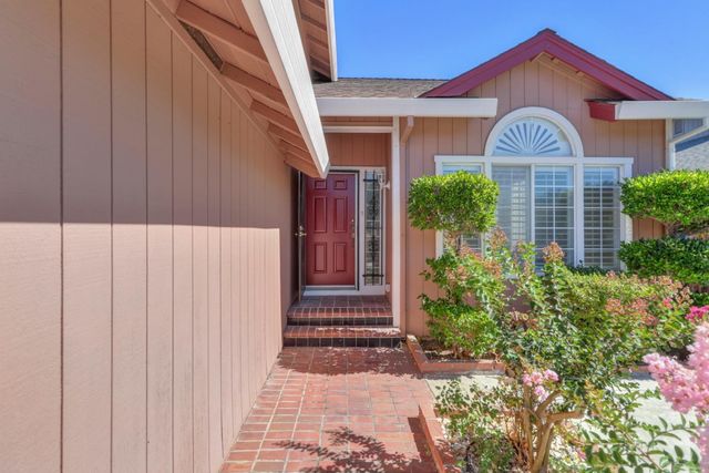 8436 Cutler Way, Sacramento, CA 95828