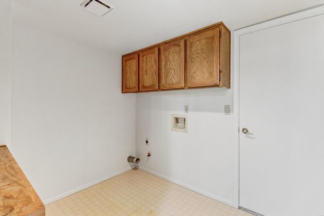 8436 Cutler Way, Sacramento, CA 95828