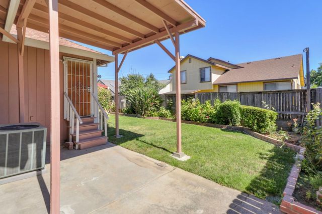 8436 Cutler Way, Sacramento, CA 95828