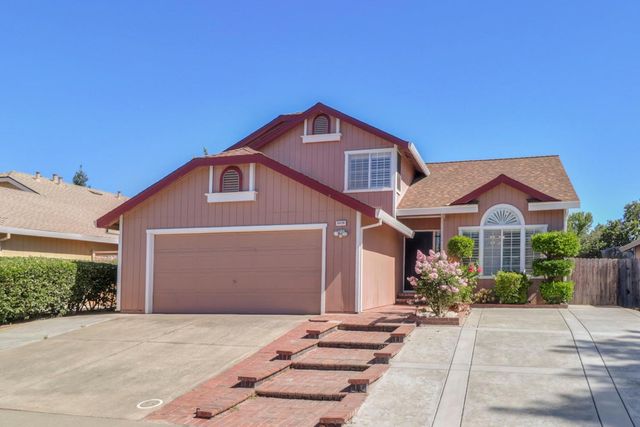 8436 Cutler Way, Sacramento, CA 95828