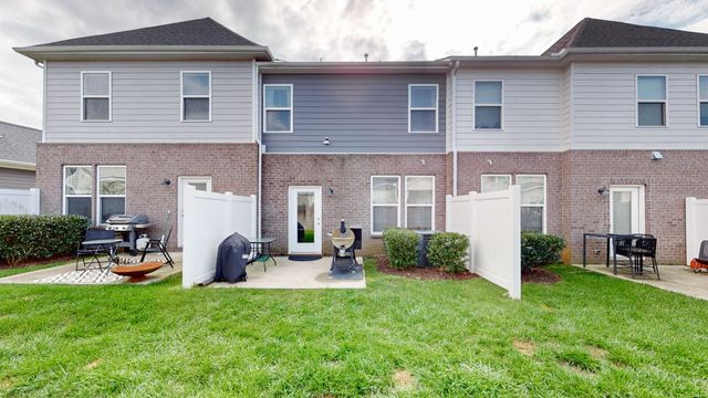3318 Brookberry Ln, Murfreesboro, TN 37129