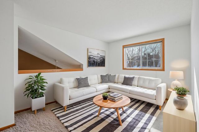 10007 Pleasure Creek Circle NE, Blaine, MN 55434