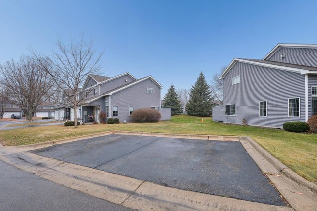 10007 Pleasure Creek Circle NE, Blaine, MN 55434