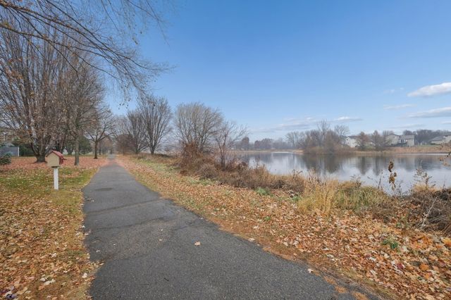 10007 Pleasure Creek Circle NE, Blaine, MN 55434