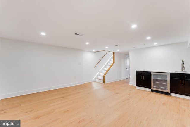 219 JEFFERSON ST NW, Washington, DC 20011