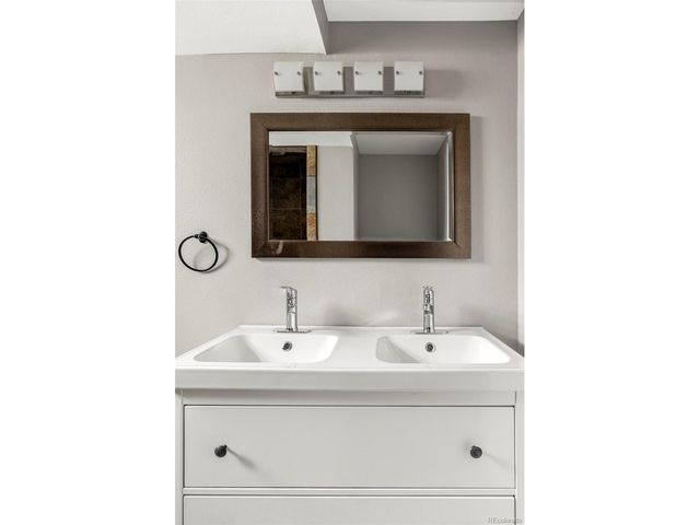 6273 S Prescott St, Littleton, CO 80120