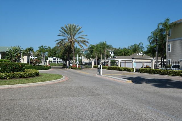 4802 51ST STREET W 1015, Bradenton, FL 34210