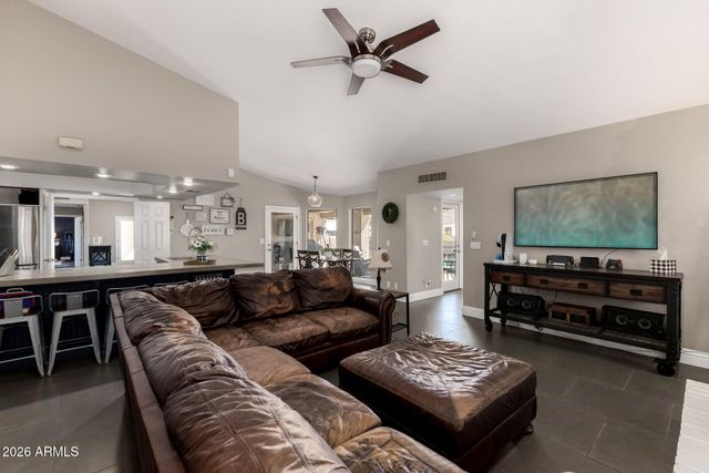 4147 E GLENCOVE Circle, Mesa, AZ 85205