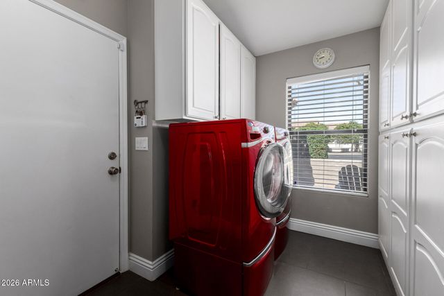 4147 E GLENCOVE Circle, Mesa, AZ 85205