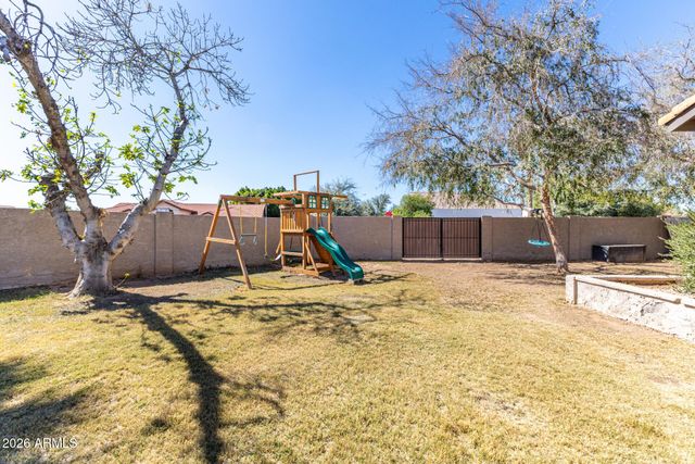 4147 E GLENCOVE Circle, Mesa, AZ 85205