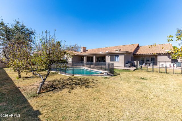 4147 E GLENCOVE Circle, Mesa, AZ 85205